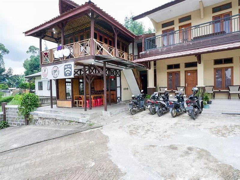 Super Oyo 2961 Artana Bed & Breakfast Palayangan Exterior photo