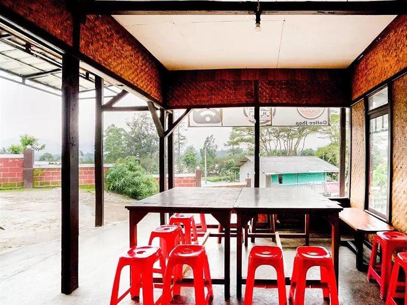 Super Oyo 2961 Artana Bed & Breakfast Palayangan Exterior photo